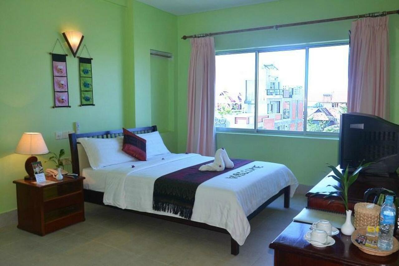 Parklane Hotel Siem Reap Dış mekan fotoğraf