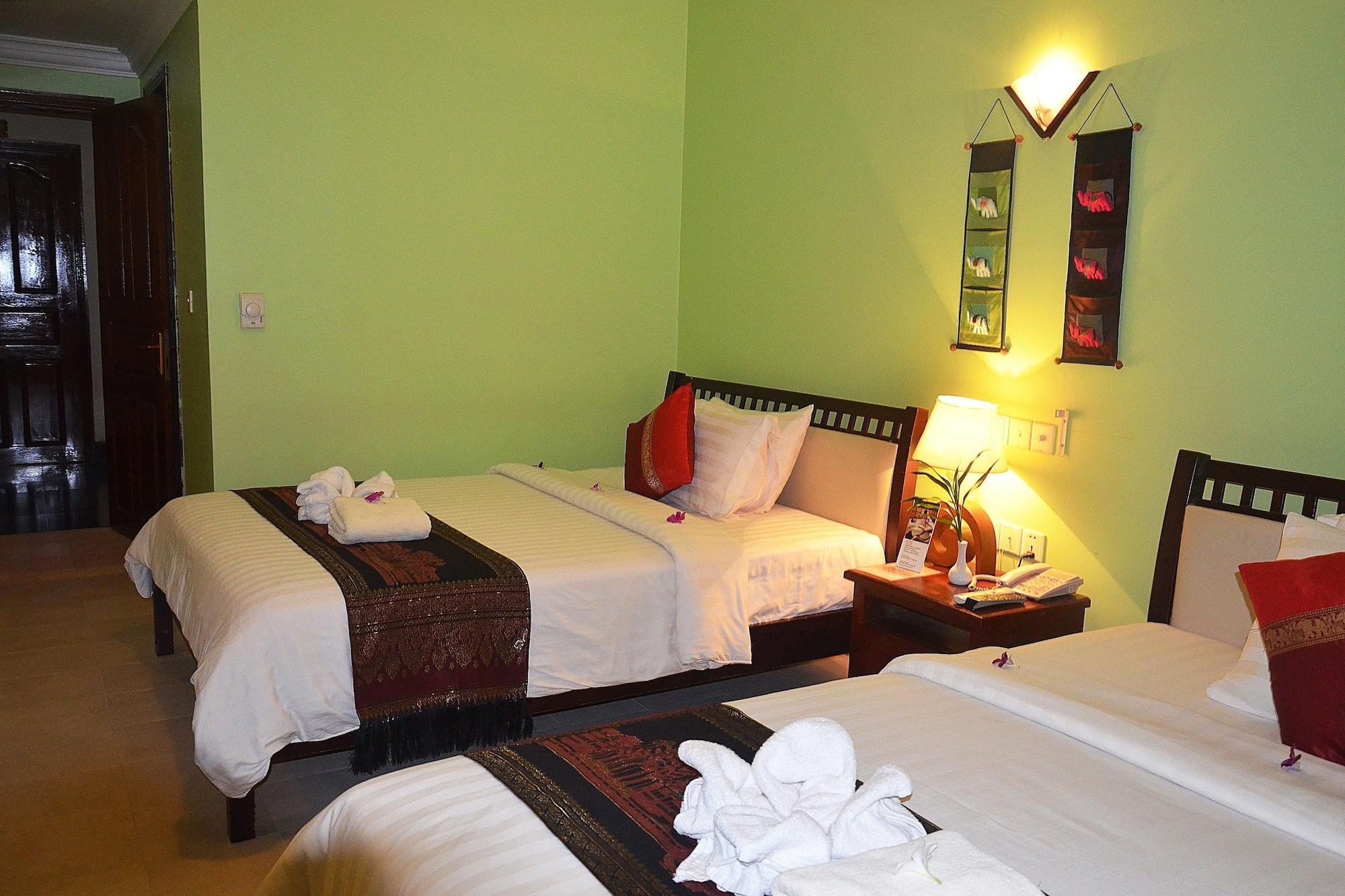 Parklane Hotel Siem Reap Dış mekan fotoğraf