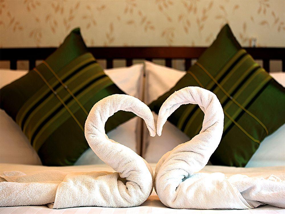 Parklane Hotel Siem Reap Dış mekan fotoğraf