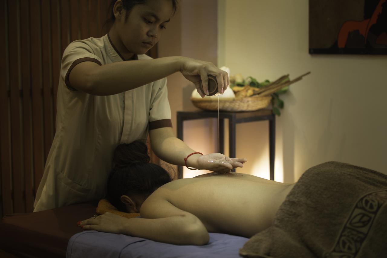 Parklane Hotel Siem Reap Dış mekan fotoğraf