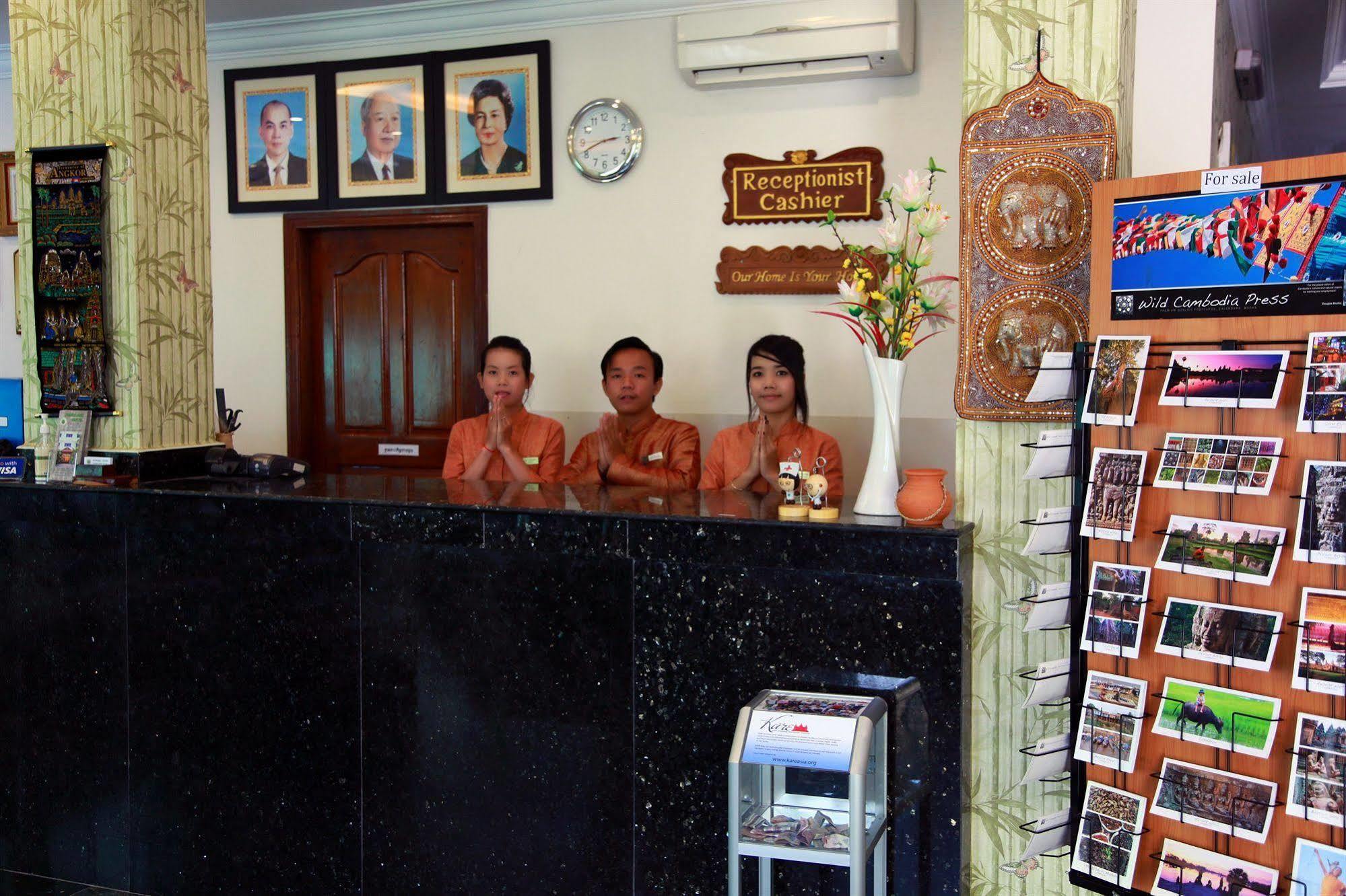 Parklane Hotel Siem Reap Dış mekan fotoğraf