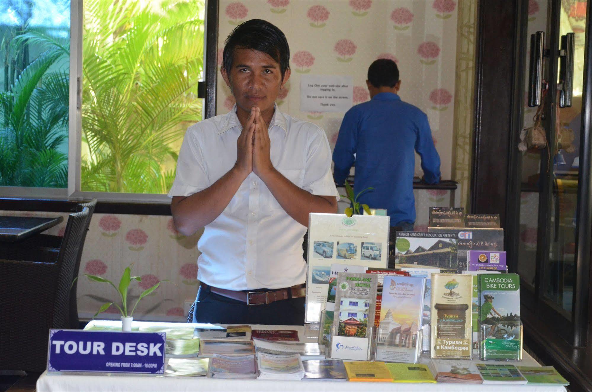 Parklane Hotel Siem Reap Dış mekan fotoğraf
